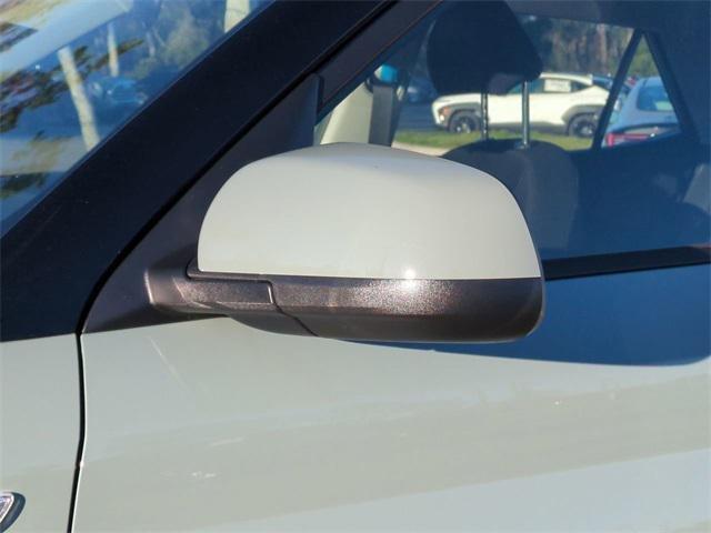 Hyundai Venue Se Fwd 4D Sport Utility - Thumbnail 13