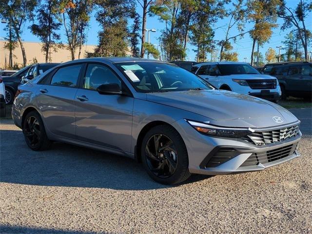 Hyundai Elantra Sel Sport Fwd 4D Sedan - Thumbnail 4