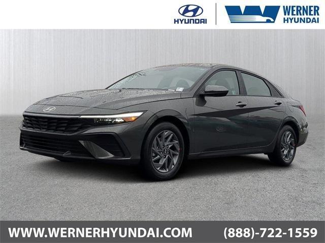 Hyundai Elantra Sel Sport Fwd 4D Sedan - View 1