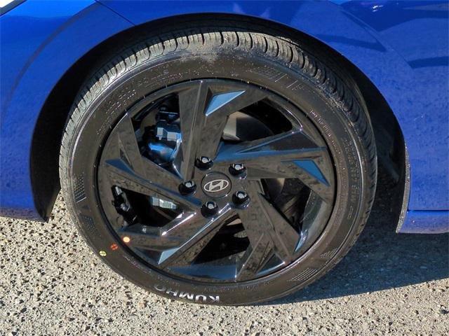 Hyundai Elantra Sel Sport Fwd 4D Sedan - Thumbnail 11