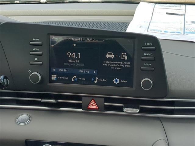 Hyundai Elantra Sel Sport Fwd 4D Sedan - Thumbnail 17