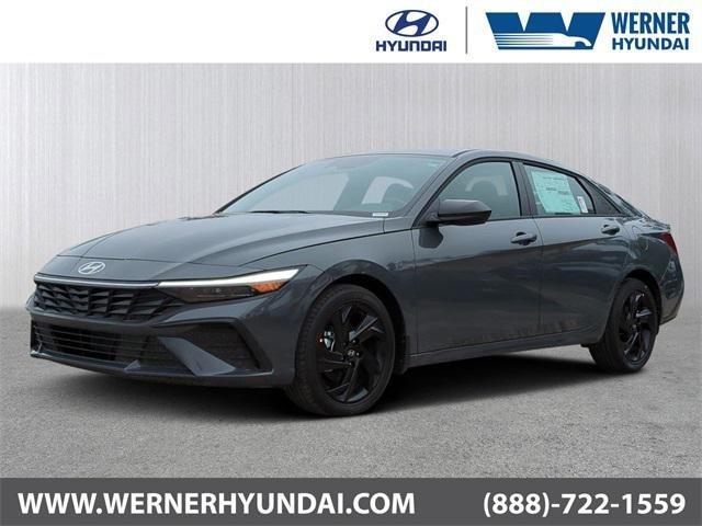 Hyundai Elantra Sel Sport Fwd 4D Sedan - Thumbnail 2