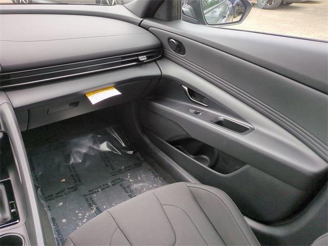 Hyundai Elantra Sel Sport Fwd 4D Sedan - Thumbnail 17