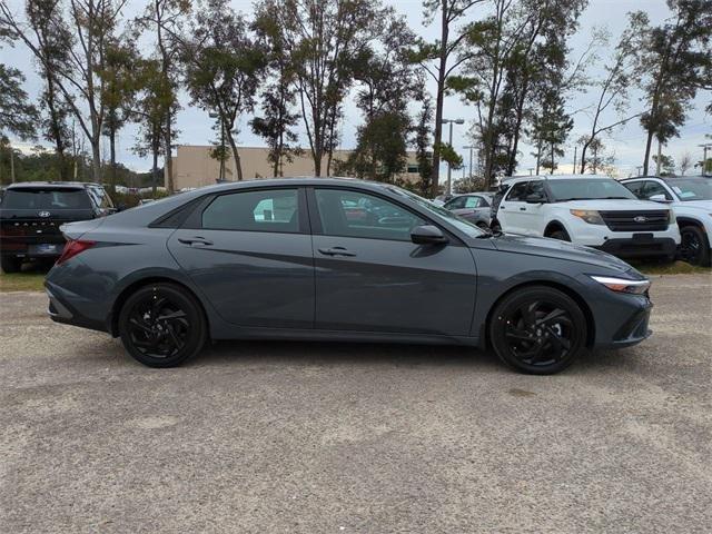 Hyundai Elantra Sel Sport Fwd 4D Sedan - Thumbnail 5