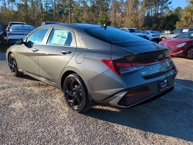 Hyundai Elantra Sel Sport Fwd 4D Sedan - Thumbnail 8