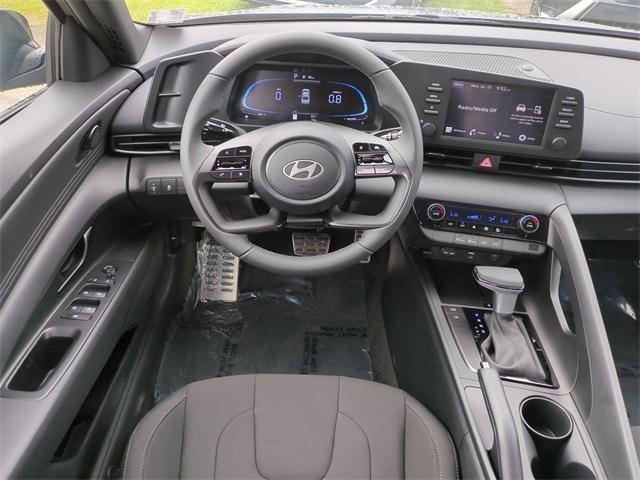 Hyundai Elantra Sel Sport Fwd 4D Sedan - Thumbnail 15