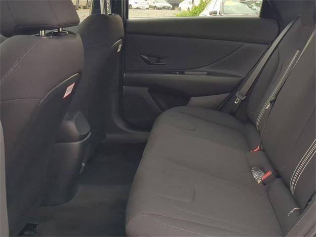 Hyundai Elantra Sel Sport Fwd 4D Sedan - Thumbnail 14