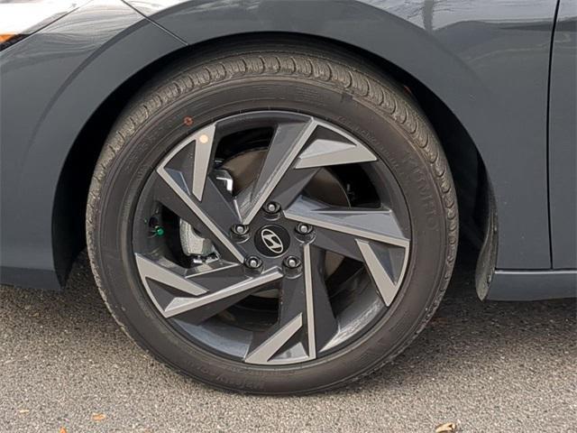 Hyundai Elantra Sel Sport Fwd 4D Sedan - Thumbnail 12