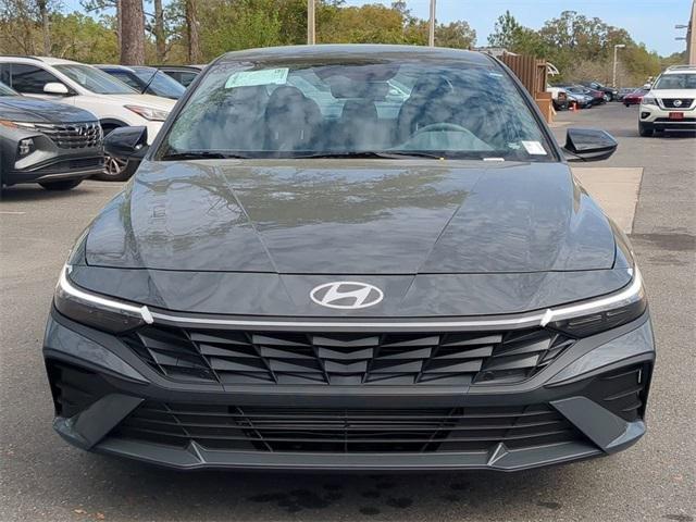 Hyundai Elantra Sel Sport Fwd 4D Sedan - Thumbnail 10