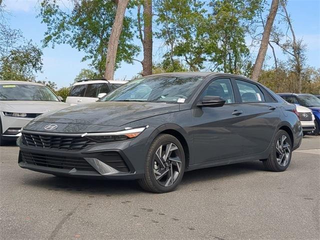 Hyundai Elantra Sel Sport Fwd 4D Sedan - Thumbnail 3