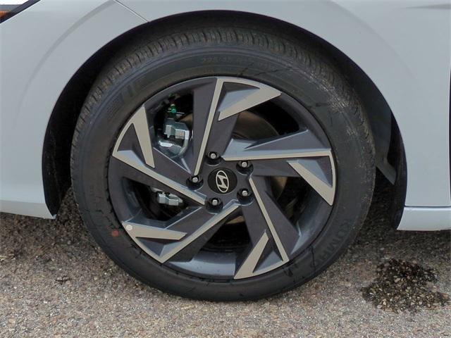 Hyundai Elantra Sel Sport Fwd 4D Sedan - Thumbnail 11