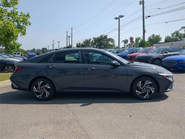 Hyundai Elantra Hybrid Sel Sport Fwd 4D Sedan - Thumbnail 5