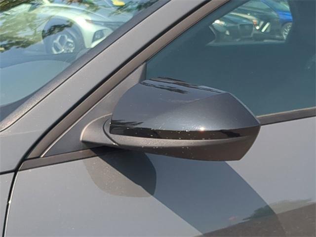 Hyundai Elantra Hybrid Sel Sport Fwd 4D Sedan - Thumbnail 13