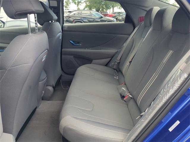 Hyundai Elantra Hybrid Sel Sport Fwd 4D Sedan - Thumbnail 14