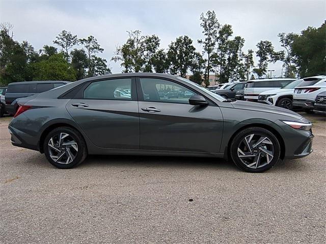 Hyundai Elantra Hybrid Sel Sport Fwd 4D Sedan - Thumbnail 5