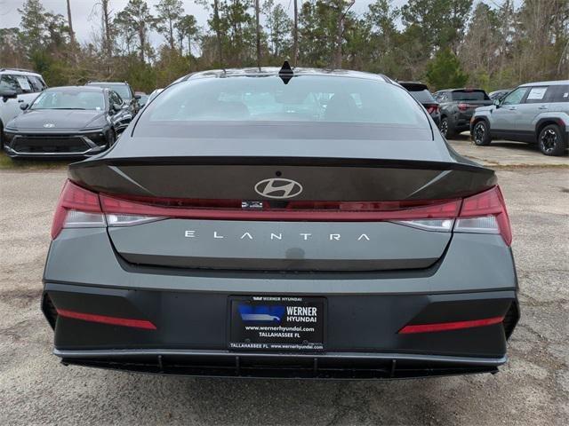 Hyundai Elantra Sel Sport Premium Fwd 4D Sedan - Thumbnail 7