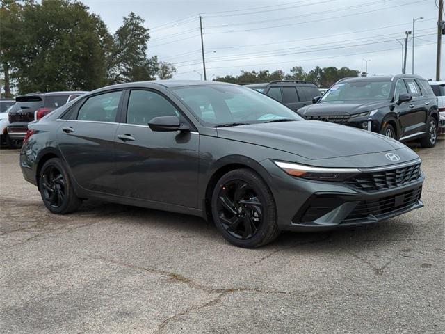 Hyundai Elantra Sel Sport Premium Fwd 4D Sedan - Thumbnail 4