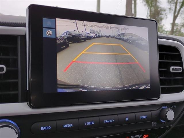 Hyundai Venue Sel W/Two-Tone Roof Fwd 4D Sport Utility - Thumbnail 20