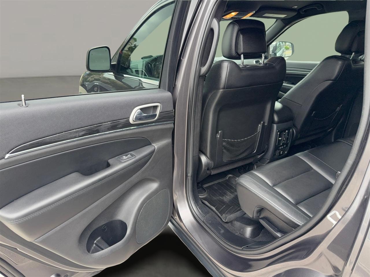 Jeep Grand Cherokeelimited 2Wd - Thumbnail 18