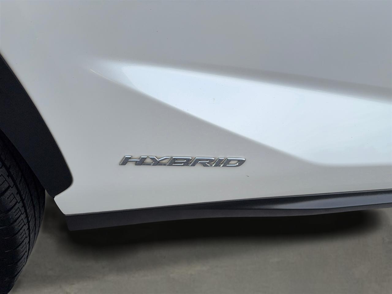 Lexus Nx 300Hluxury - Thumbnail 4