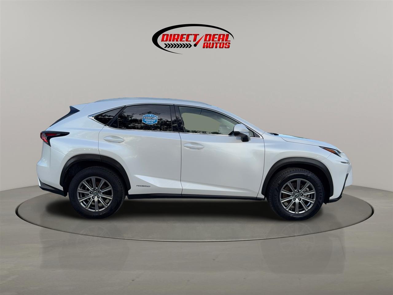Lexus Nx 300Hluxury - Thumbnail 3