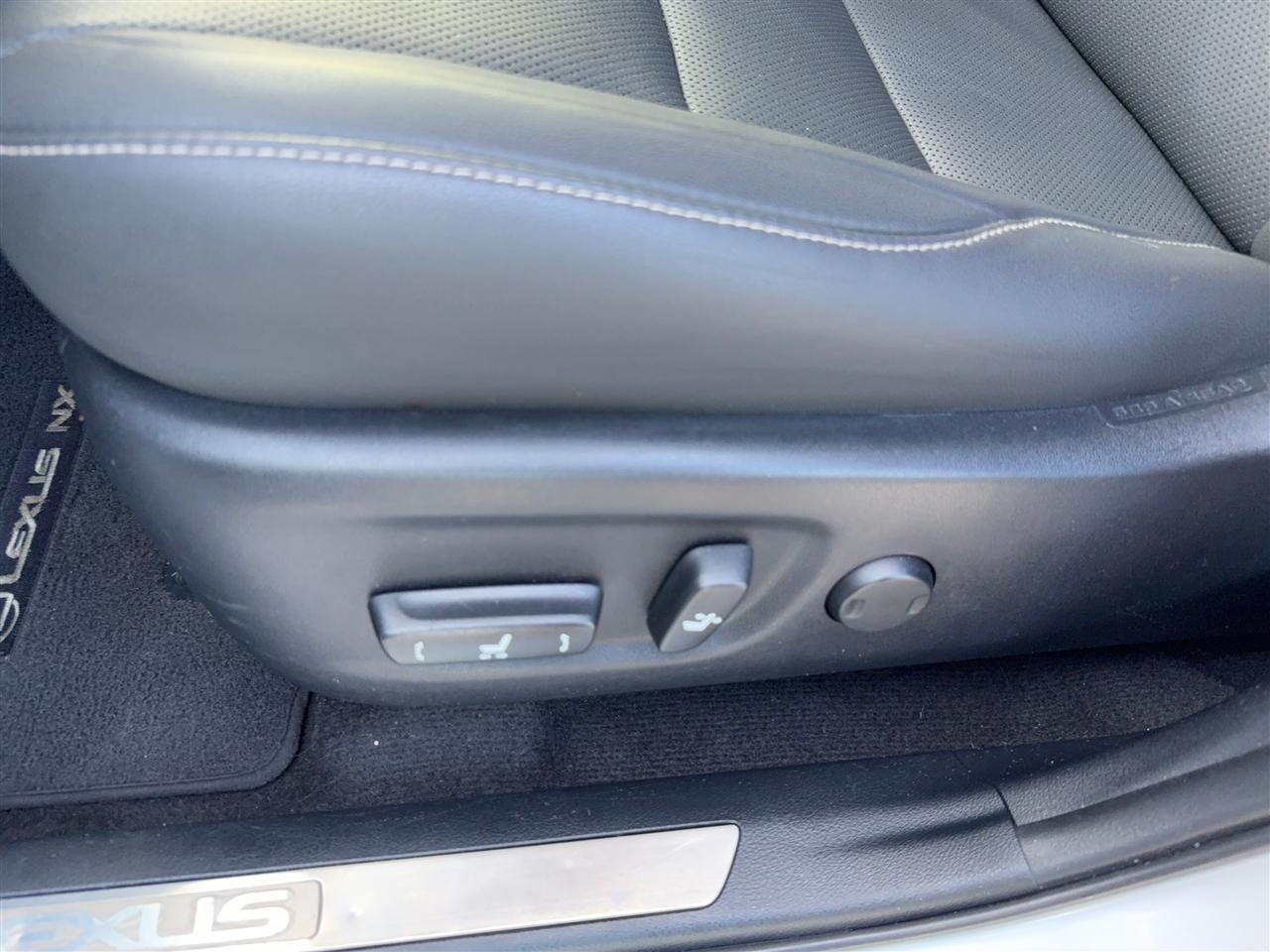 Lexus Nx 300Hluxury - Thumbnail 20