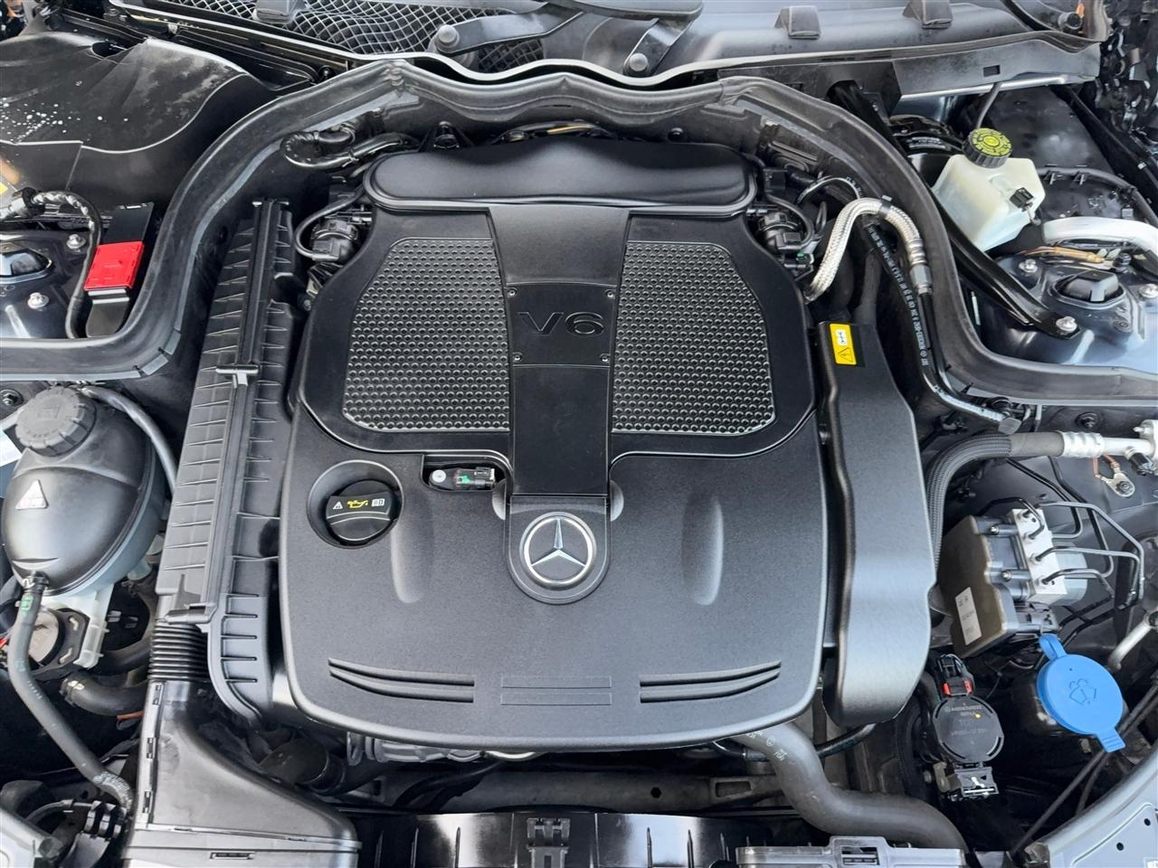 Mercedes-Benz E-Classe350 Cabriolet - Thumbnail 12