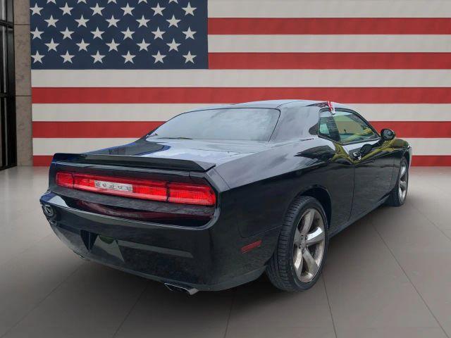 Dodge CHALLENGER - Thumbnail 4