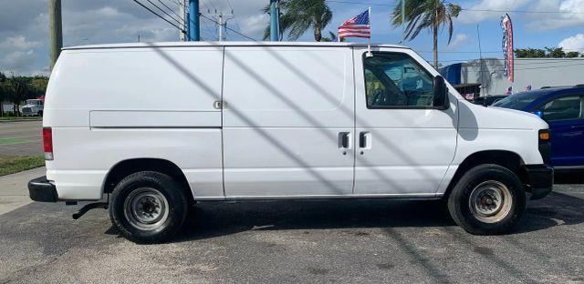 Ford E150 CARGO - Thumbnail 2