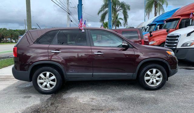 Kia SORENTO - Thumbnail 2