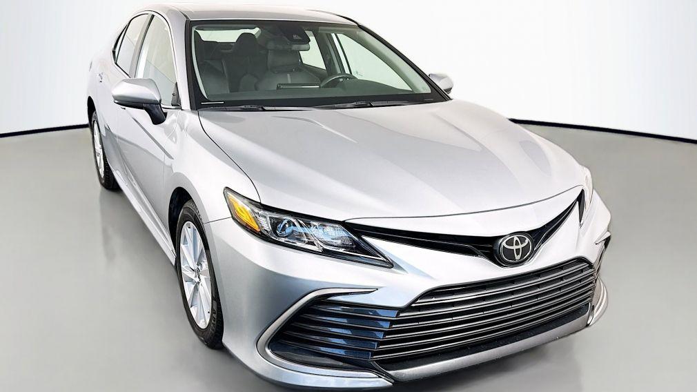 Toyota Camry - View 1