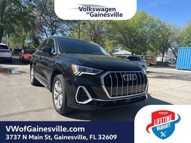 Audi Q3 S Line Premium Awd - View 1