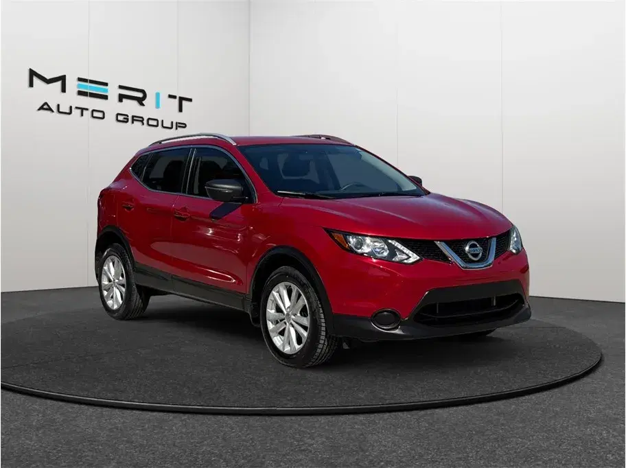 Nissan Rogue Sport Sv Sport Utility 4D - View 1
